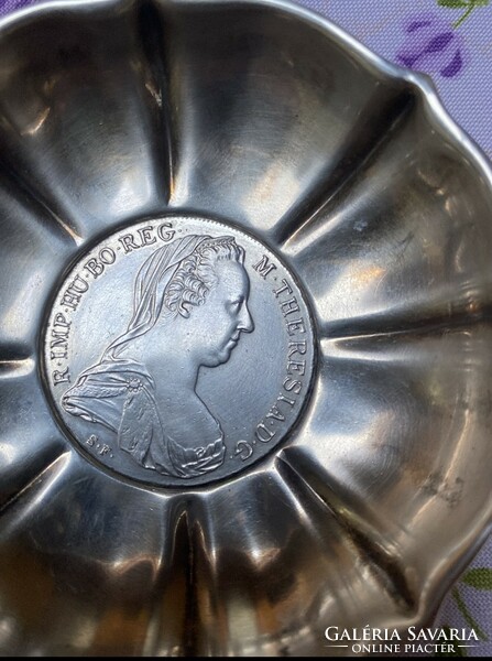 Silver plate. Maria Theresia with a silver thaler