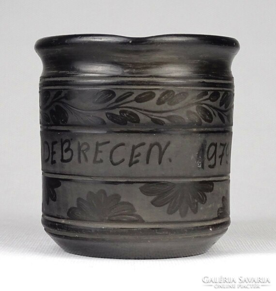 1J876 old marked potter István Nádudvari black ceramic mug