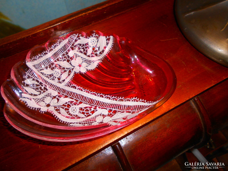 Lace glass, marked (3 photos) hand-painted antique bowl