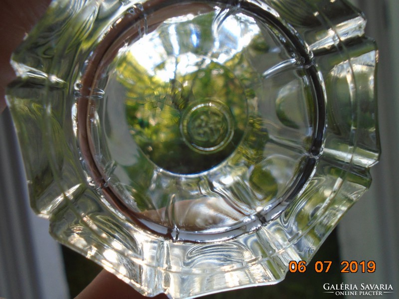 2 db bordázott jelzett üveg pohár