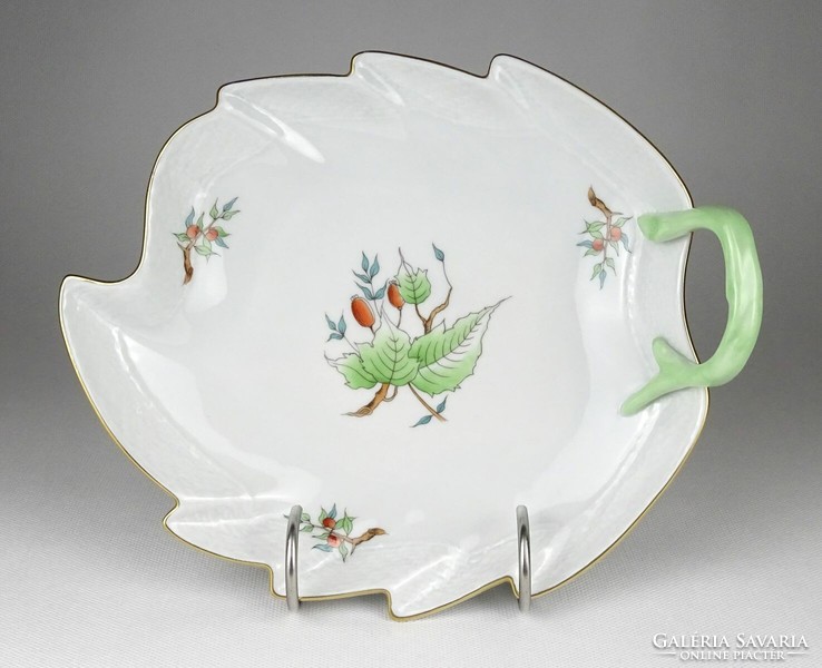 1J841 old Hecsedlis leaf-shaped Herend porcelain serving bowl