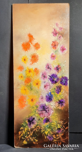 Színes virágok - álló csendélet (olaj, 53x21 cm)  - azonosítatlan jelzéssel