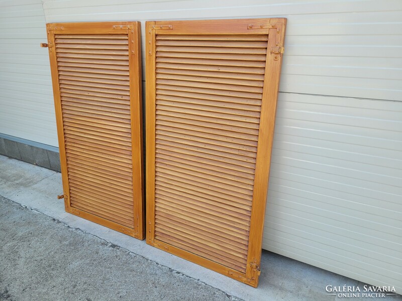 Old 2-piece pine spalletta wood shutter shade 141.5 cm high