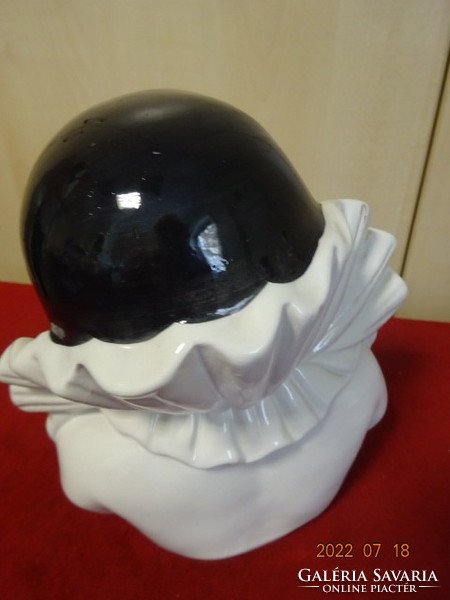 Italian porcelain figure, harlequin clown with a black hat, height 19.5 cm. He has! Jokai.