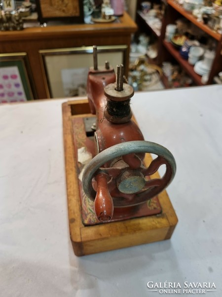 Old toy sewing machine