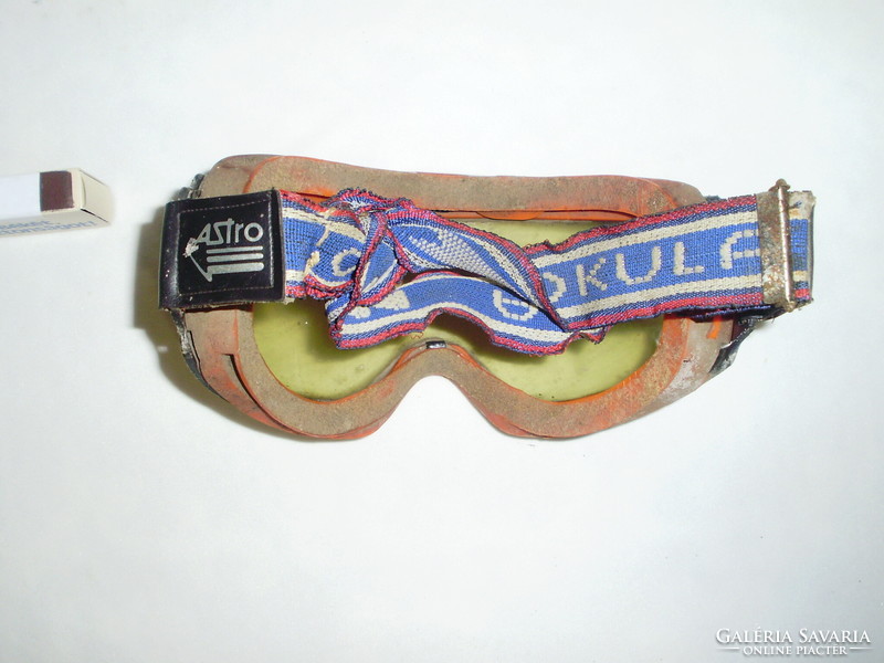 Retro astro motorcycle glasses - piece of nostalgia