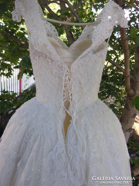 Wedding dress - Vienna - sizes in the description - sewn in a salon - luxury - beaded