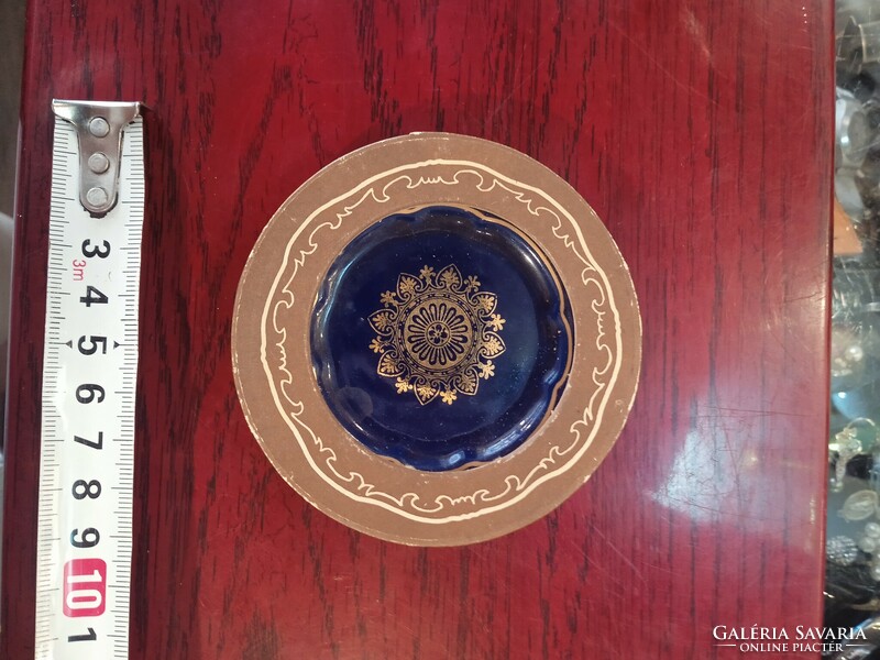 Zsolnay porcelain plate, size 10 cm, for collectors.