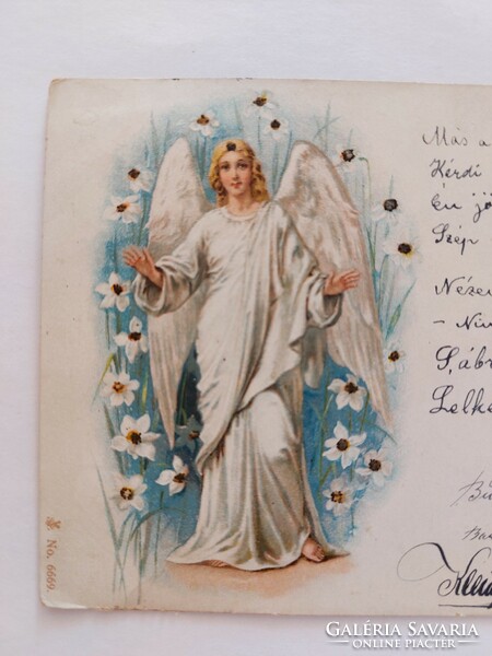 Régi képeslap 1900 levelezőlap fehér ruhás angyal virágok között