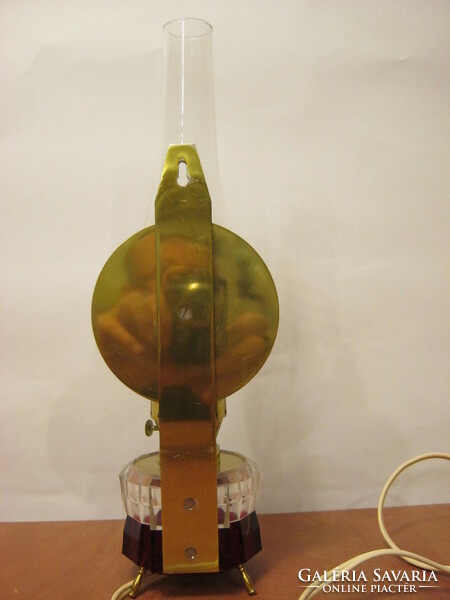 Kerosene-shaped table lamp