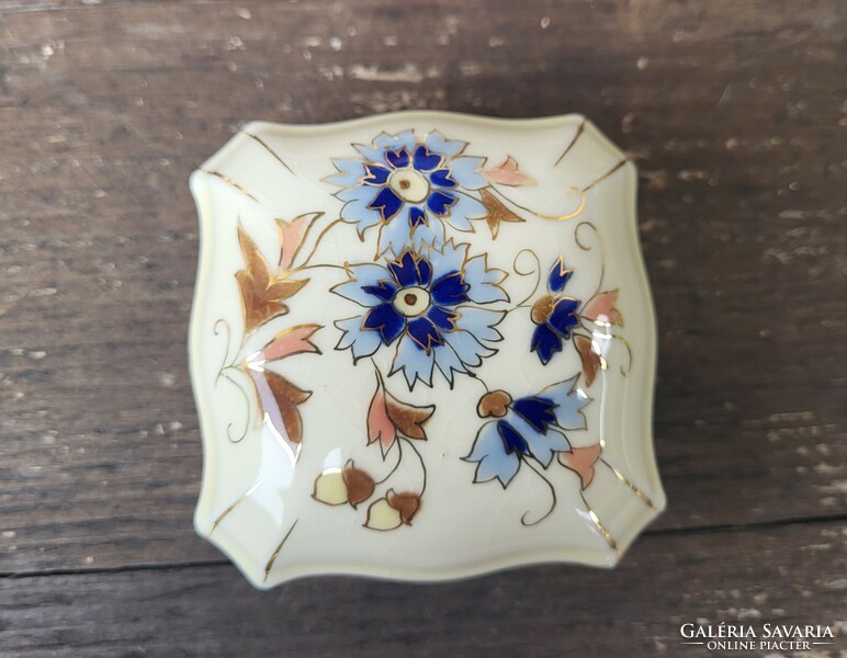 ZSOLNAY búzavirágos porcelán bonbonier doboz, ékszeres