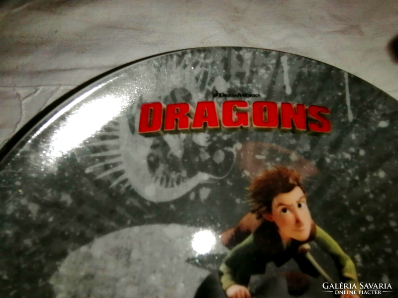 How to raise your dragon fairy tale plate 2.