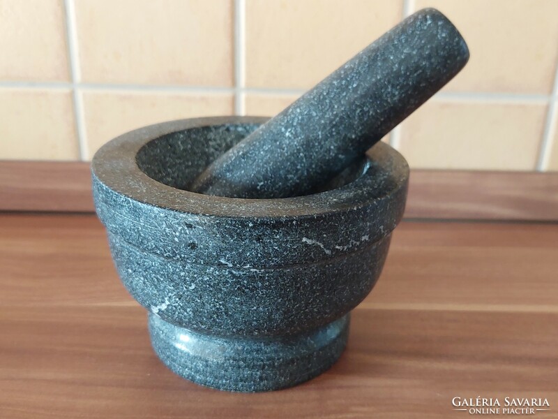 Mortar made of granite