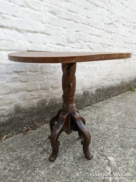 Viennese baroque side table