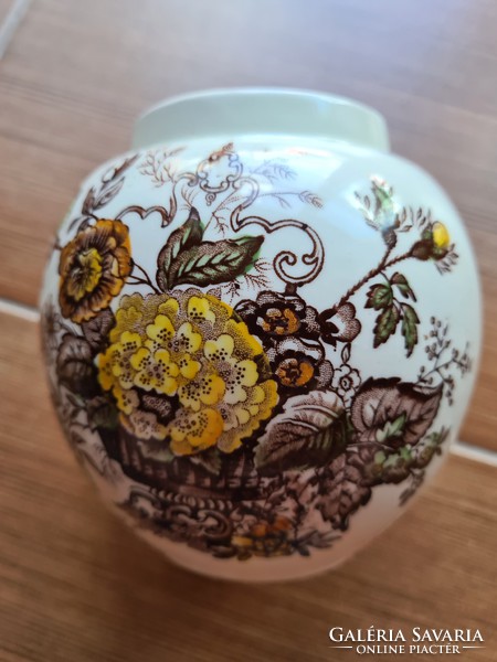 Mason's English porcelain vase