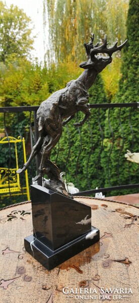 Leaping deer - bronze statue