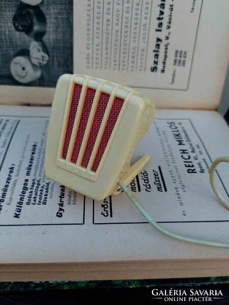 Tesla AMD 103 mikrofon dobozában.(1958-1965)