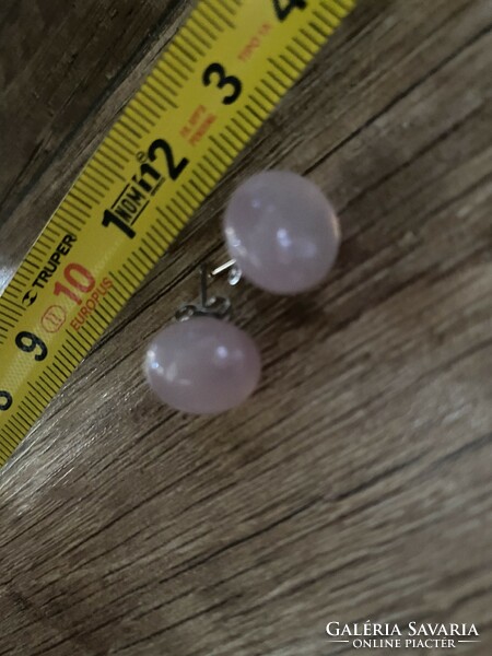 Polished rose quartz button with ear - steel assembly