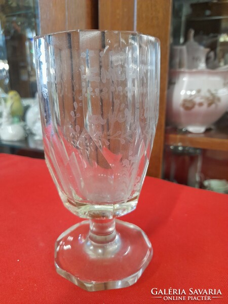 Rare, old crystal Biedermeier polished, engraved commemorative glass from 1904. 16 Cm.