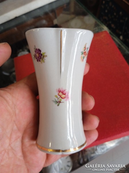 Drasche porcelain vase, height 10 cm, flawless creation.