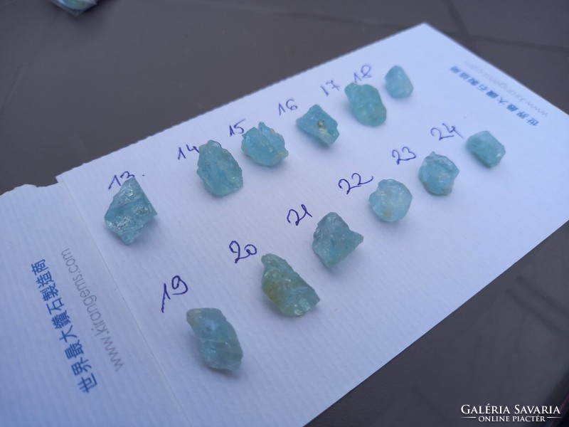 Aquamarine raw gemstones of top quality approx. 5-8 carats