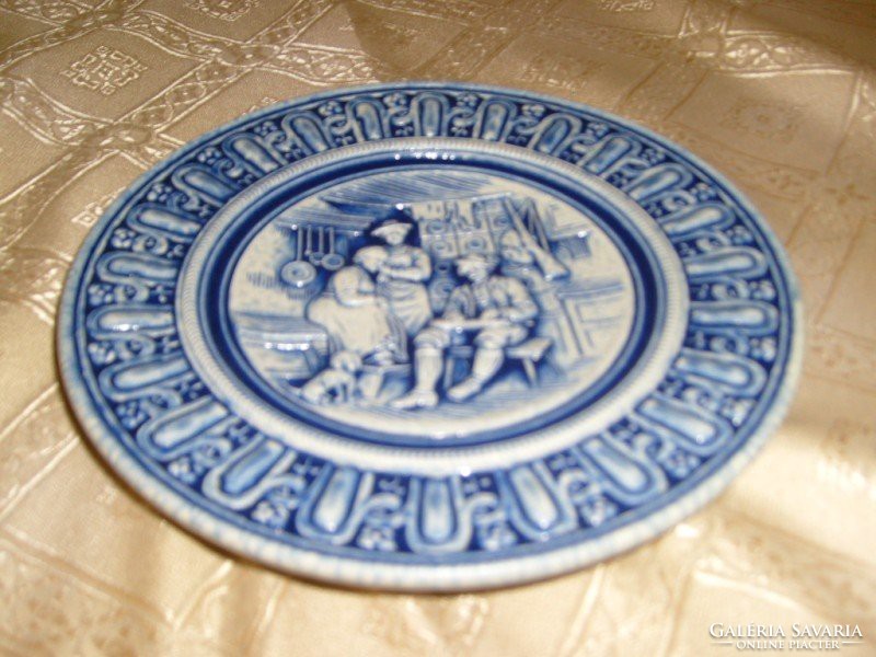 Antique wonderful offering, convex decorative glazed thick ceramic 20.5 Cm
