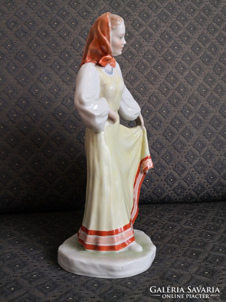 Ritka Herendi porcelán - 'Kopogós' , Donner Gertrúd Mária szobrász alkotása