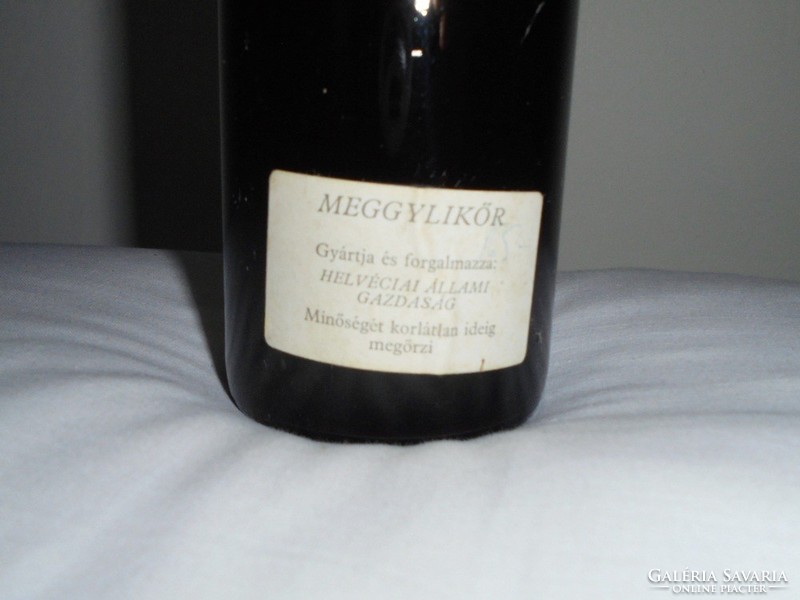 Retro cherry liqueur cherry liqueur drink glass bottle - Helvéciai á.G. 1980s, unopened, rarity