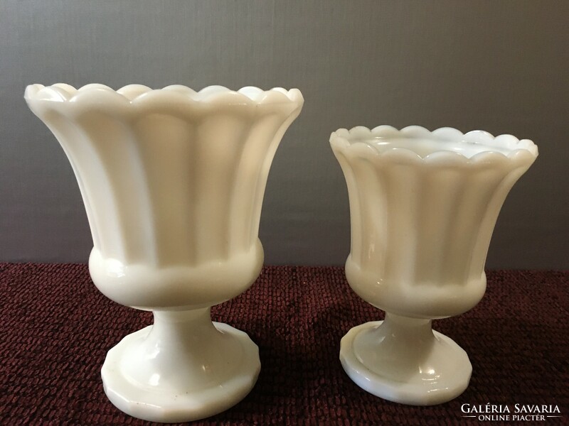 Large white chalcedony glass goblets! Flawless!!!