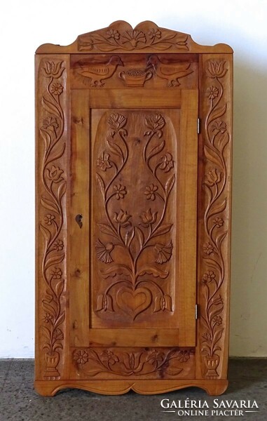 1K267 old marked dove decorative wood carving wall case 1978