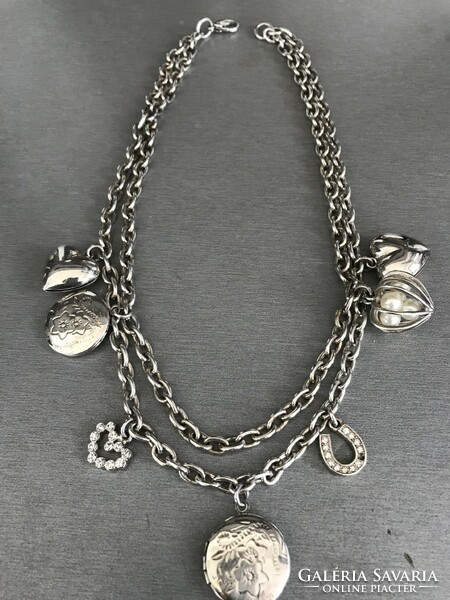 Double row necklace with various pendants, 43 cm