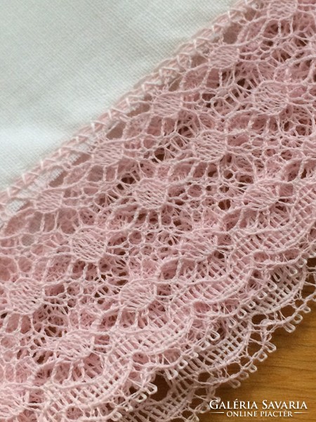 Burano beaten lace handkerchief / tablecloth