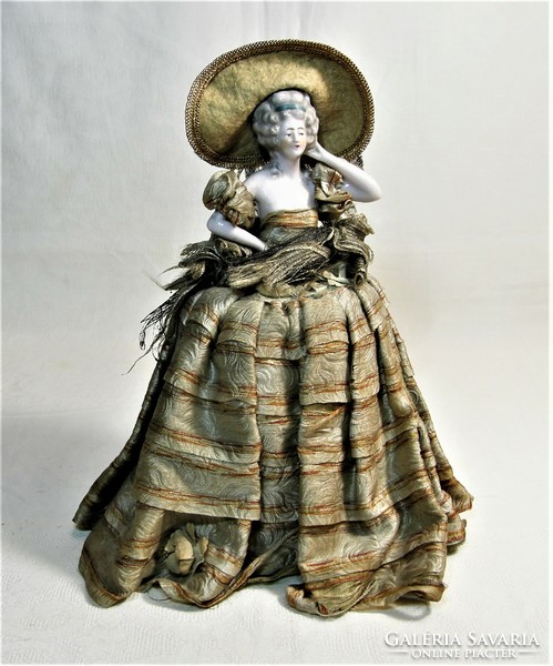 Antique porcelain tea doll - 20cm