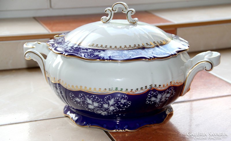 Zsolnay pompadour 2. Soup bowl
