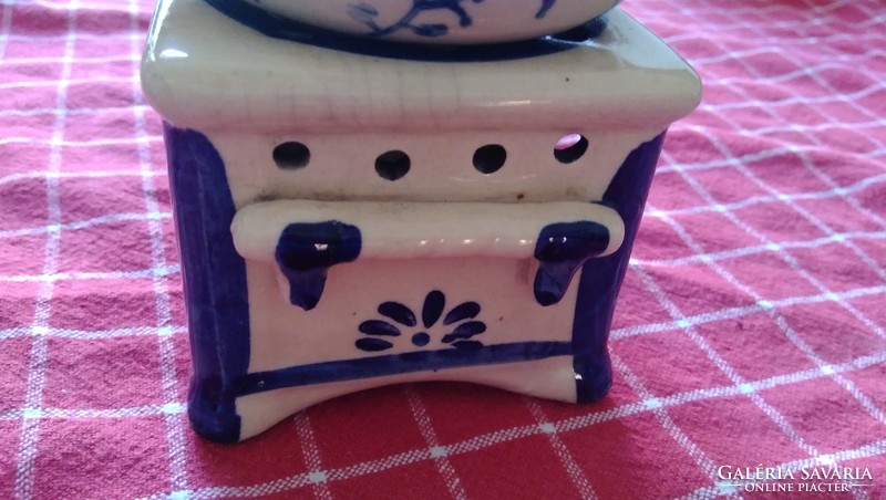 Ceramic candle holder, perfume