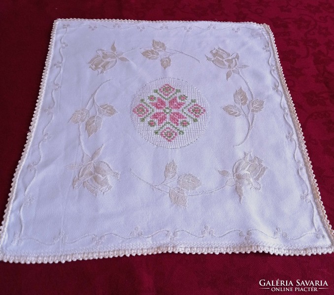 Cream-colored, damask embroidered napkin, 30 x 32 cm