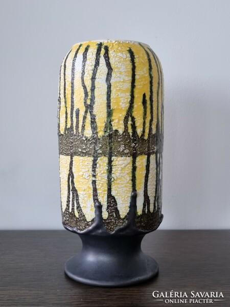 Iparművészeti,jelzett kerámia váza-70-es évekbeli,ritka darab