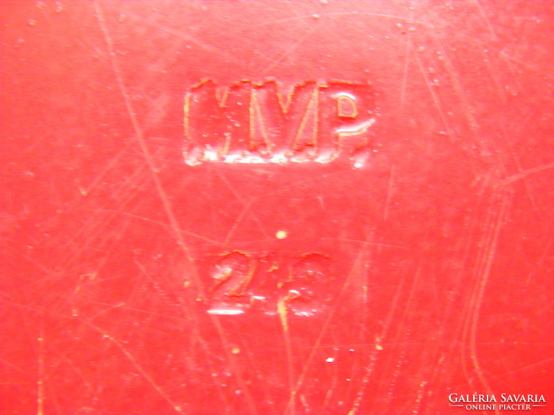 MVP Hungary piros farost tálca a 60-as évekből