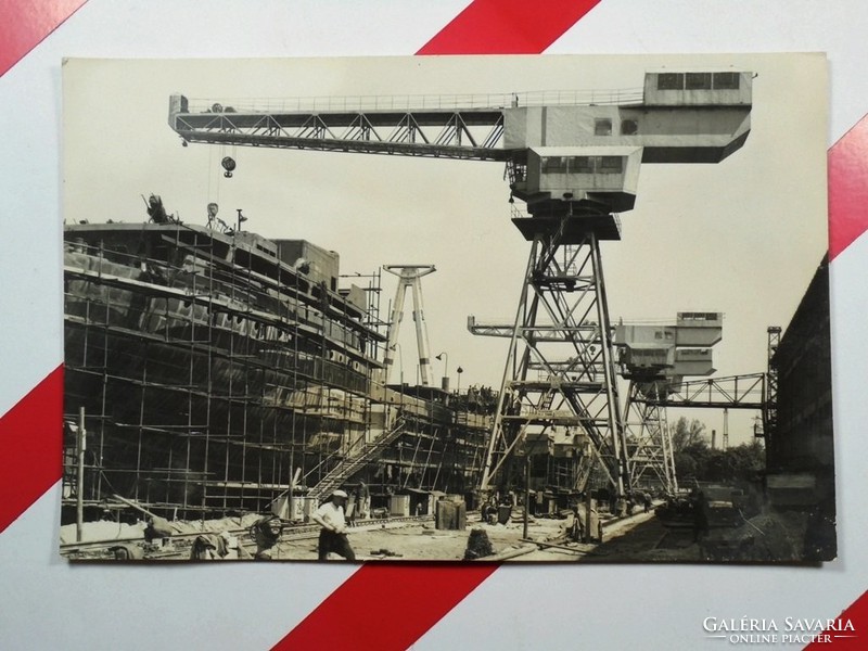 Régi képeslap levelezőlap - GANZ MHD Magyar Hajó és Darugyár - daru toronydaru - 1950-1970-es évek