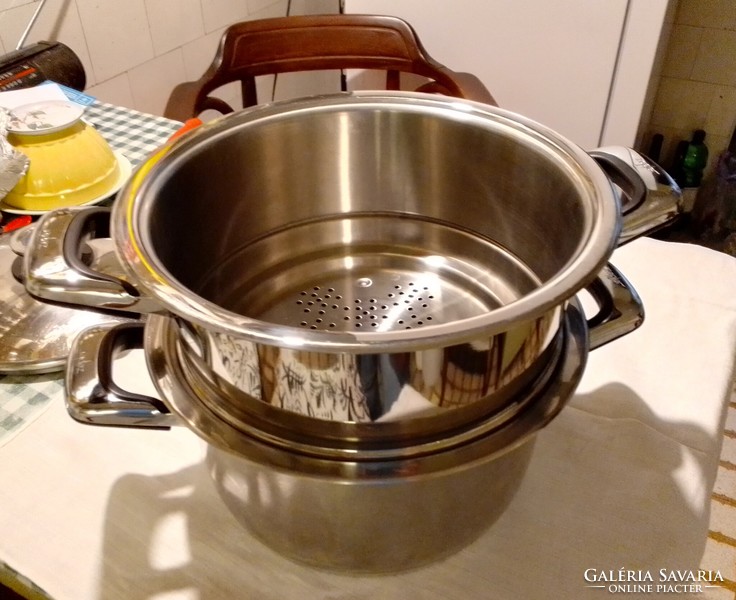 Zepter two-part stainless steel cooking and steaming pot, used, good condition, 5+5 liters, with lid