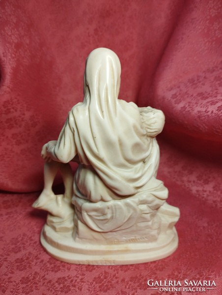 Michelangelo's pieta, Mary and Jesus, religious object, alabaster statue