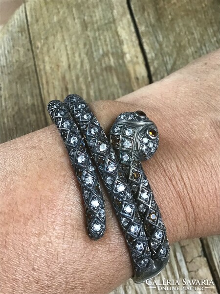 Különleges ezüst kígyó karkötő