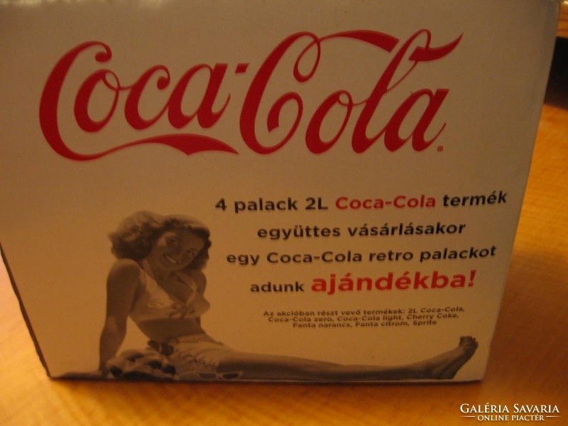 Retro 125th anniversary coca cola bottles, 8 + 2