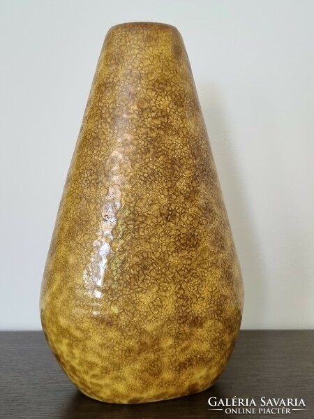 Kornfeld János -modernista iparművészeti  kerámia váza  (27 cm )
