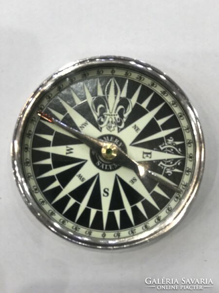 New compass in case
