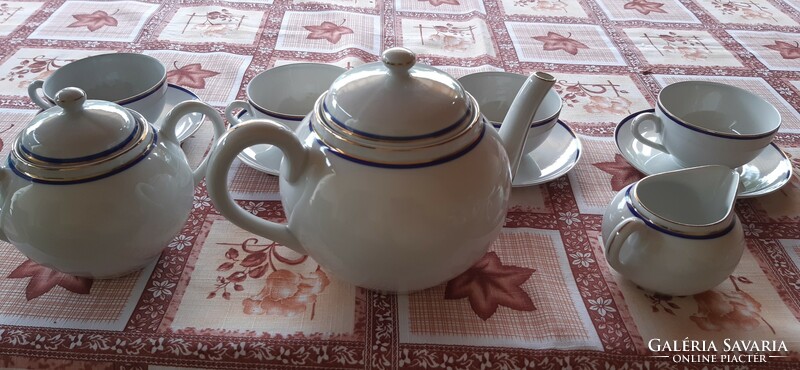 Zsolnay teás készlet, 4 személyes  (cca. 90 éves)