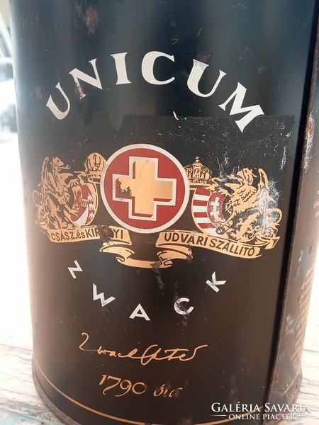 Retro unicum tin box from 1998