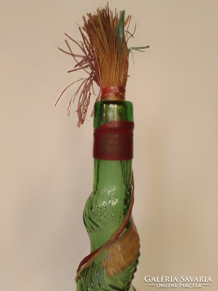 Régi különleges csavart olasz vörösboros chianti zöld üveg palack Sangiovese di San Marino, retro