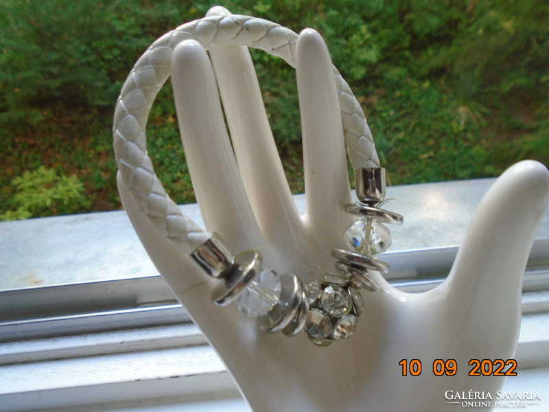 White leather bracelet with polished stone ball, chrome disc beads