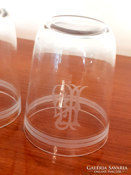 Antik monogramos pohár régi boros üvegpohár 2 db